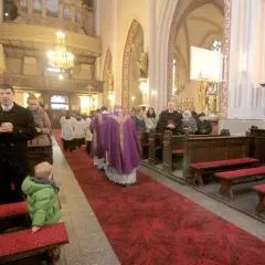 Ile trwa msza w rycie trydenckim? Czas trwania i różnice w liturgii