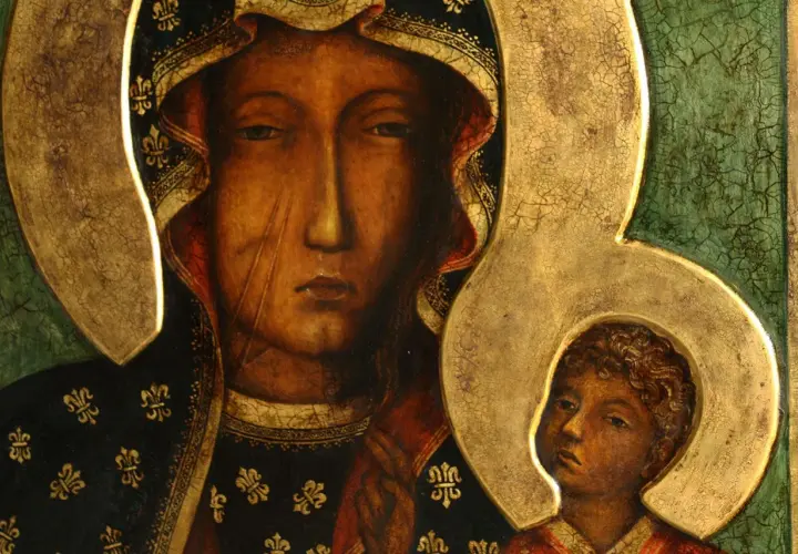 Ikona Matki Boskiej z Dzieciątkiem. Zastanawiamy się, ile lat miała Maryja jak urodziła Jezusa, patrząc na jej łagodne oblicze.