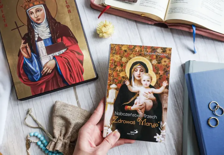 Jak odmawiać nowennę trzech zdrowaś maryjo, by uzyskać spokój ducha