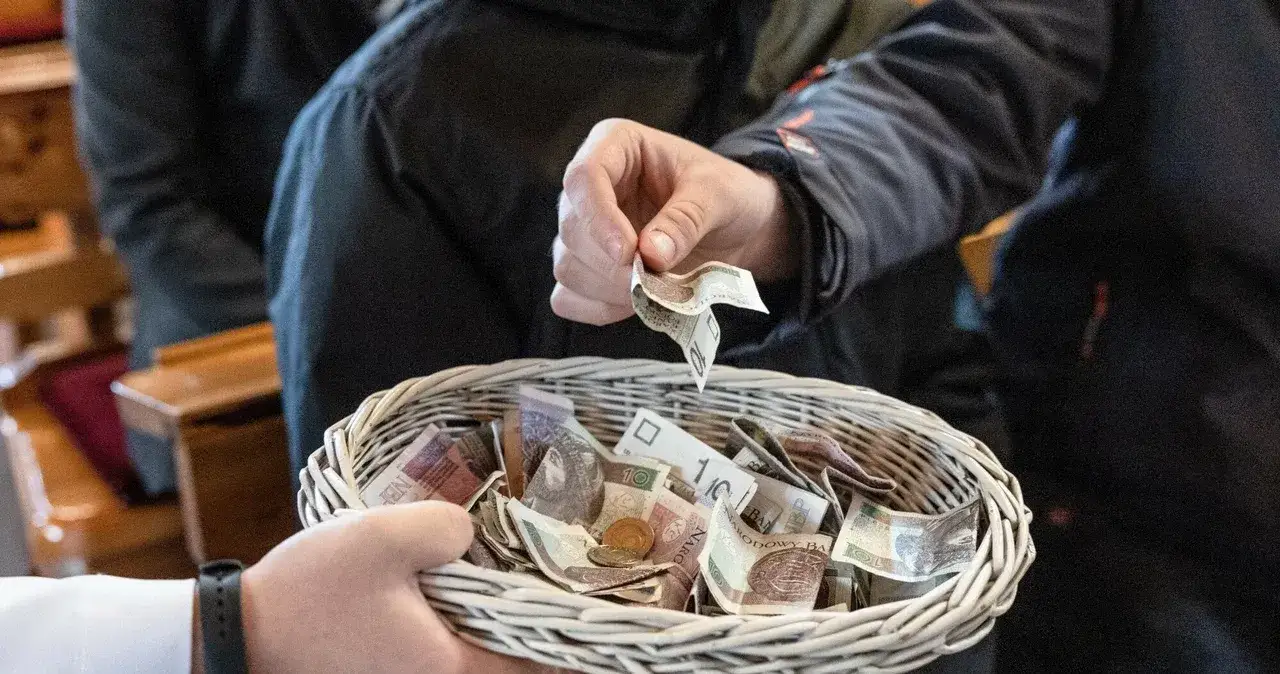 Zdjęcie Ile zarabia organista w kościele? Sprawdź różnice w wynagrodzeniach